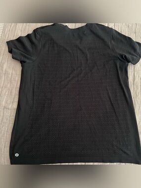lululemon athletica swiftly top